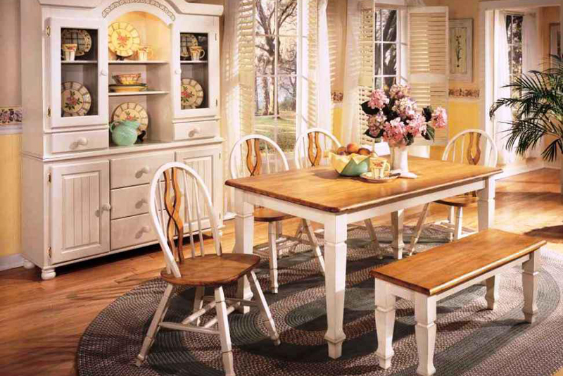 Distinctive characteristics of country style furniture