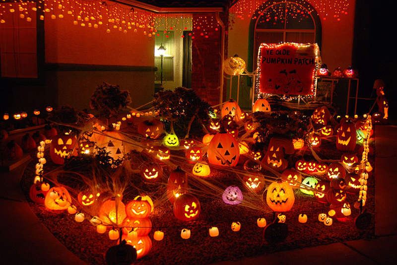 Halloween decorations 